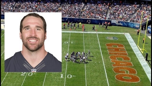 Bears trade DE Jared Allen to Panthers