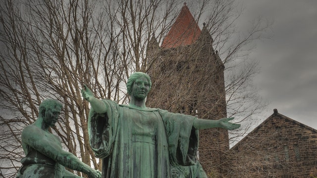 U of Illinois menorah damaged for a third time