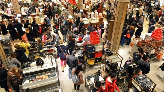 Black Friday Survival Guide: Online start times and tips
