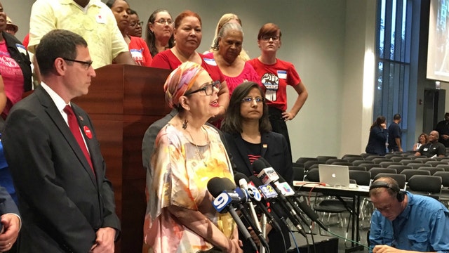 Chicago teachers vote to authorize strike in contract talks