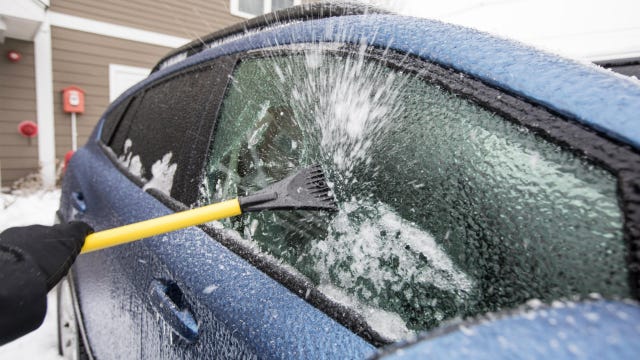 Freezing rain, flash floods & strong winds: Intense weather ahead for Chicago area