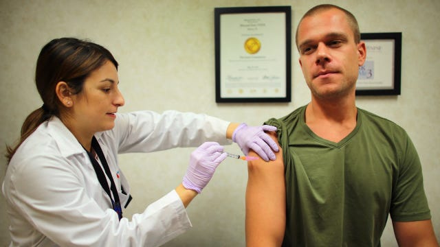 Chicago health officials urge people to get flu vaccinations this fall