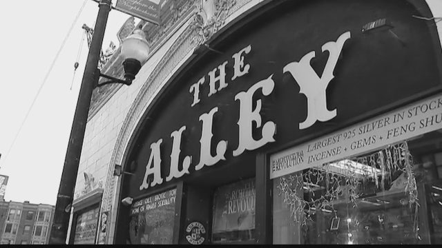 Iconic Chicago store to host funeral ahead of closing
