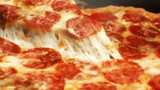 Chicago pizza chain fined $188K for shortchanging employees' overtime wages