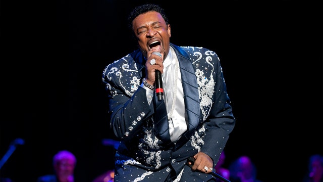 Dennis Edwards, Temptations singer for 2 decades, dies at 74