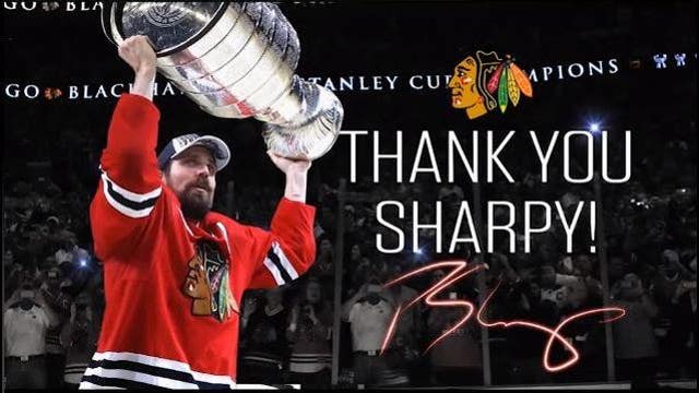 Blackhawks tribute to play video tribute to Sharp on 800th game