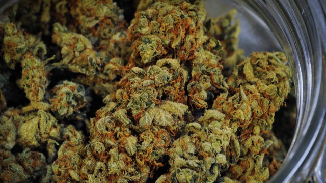 Illinois medical marijuana sales climb as program grows