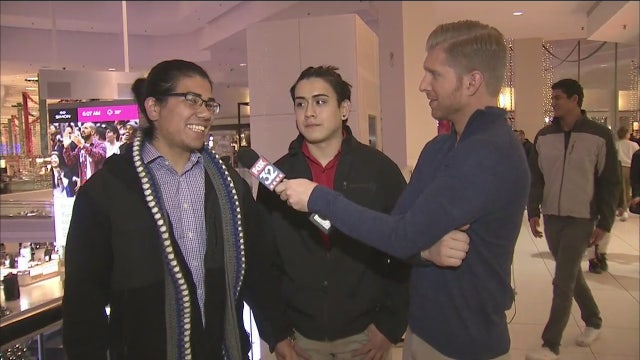 Shoppers hit the mall early for Black Friday deals