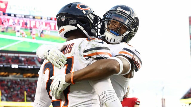 NFC North champion Bears look to keep rolling in playoffs