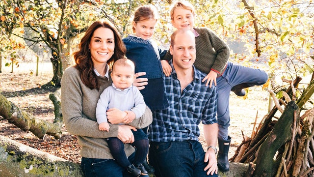 Royal family reveals their Christmas card photos