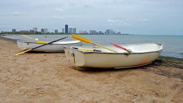Hot weather ahead for Chicago area, with peak heat on Tuesday