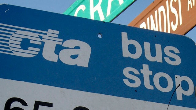 Man, 20, shot and killed near Chicago bus stop