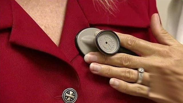 Health care company to hire 300 people for Illinois office
