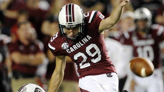 Bears sign Fry, add another kicker to mix to replace Parkey