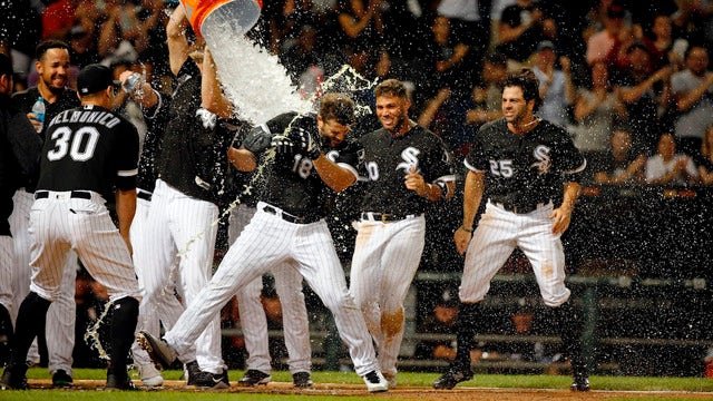 Palka leads off 9th with home, White Sox beat Indians 1-0