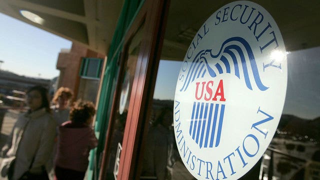 Social Security recipients will see 2 percent boost in 2018