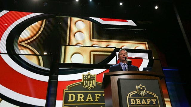 Bears could seek pass rusher, offensive line help on Day 2