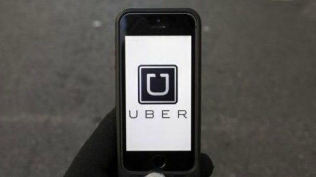 Chicago sets rules on ride-hailing, short-term rental apps