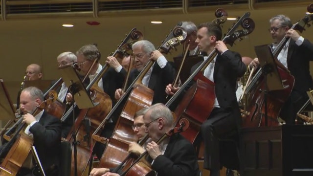 Chicago Symphony Orchestra holds first concert after strike