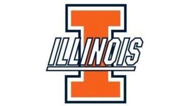 Kravetz throws shutout, Illinois beats Michigan State 2-0