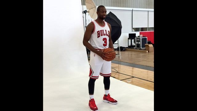 Wade excited to join hometown Bulls