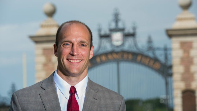 New Illinois AD hopes to restore lost identity, and to win