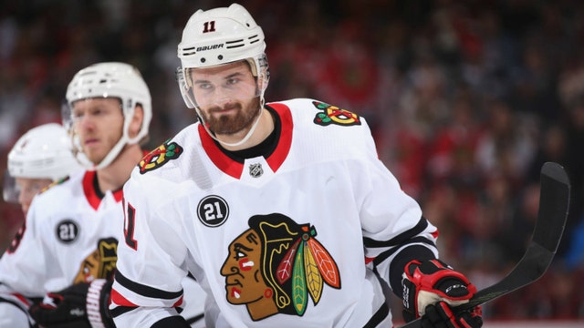 Predators rally again, clinch Central beating Blackhawks 5-2