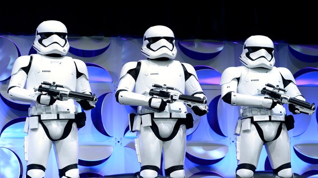 Disneyland hiring stormtroopers to work in Star Wars: Galaxy's Edge