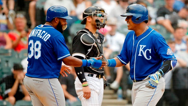 Bonifacio homers as Royals beat White Sox 5-0