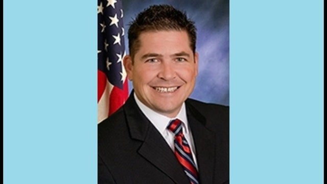 State Sen. McCarter challenging Shimkus in US House primary