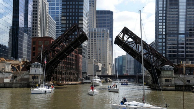 Chicago Avenue Bridge reopens on interim structure after demolition