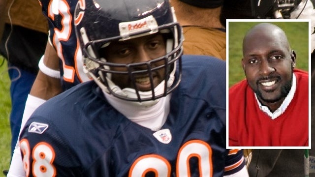 Fmr. Bear Desmond Clark turns himself into police