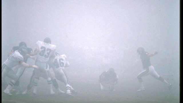 30 years after Fog Bowl, Bears-Eagles meet again in playoffs