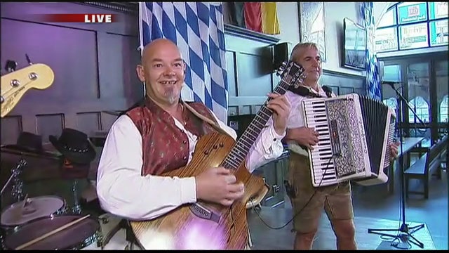 Celebrating Oktoberfest at Hofbräuhaus Chicago