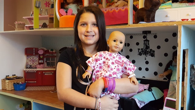 Georgia girl donates bald dolls to young cancer patients
