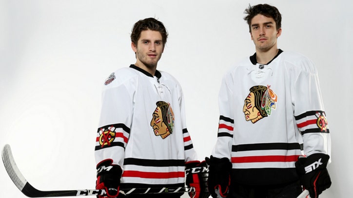 Blackhawks Debut 2017 Nhl Winter Classic Jersey