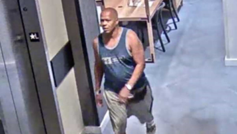 00574bd8-suspect_1535506390309.jpg