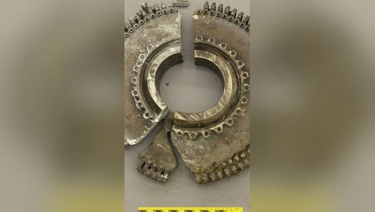 american-airlines-engine-disc_1478368993850.jpg