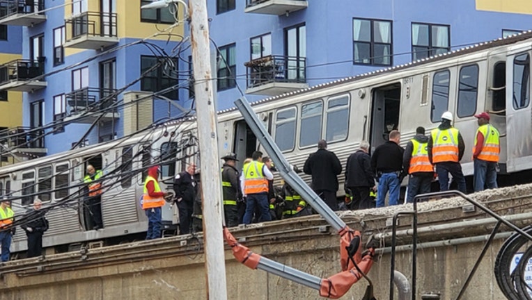 08cd6fc1-Person killed by Red Line train at Bryn Mawr stop