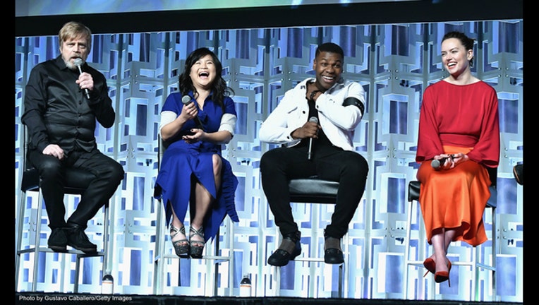 15028bf7-GETTY Mark Hamill, Kelly Marie Tran, John Boyega and Daisy Ridley of Star Wars The Last Jedi_1512867579250.jpg