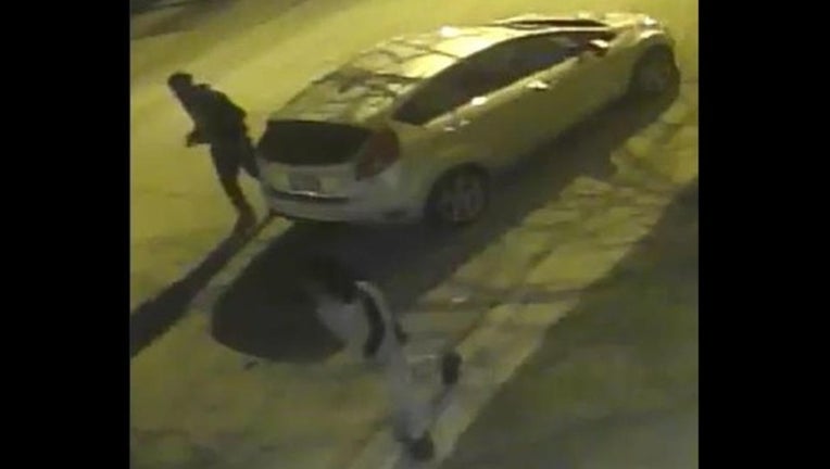 17746b50-robbery suspects_1525899786293.jpg.jpg