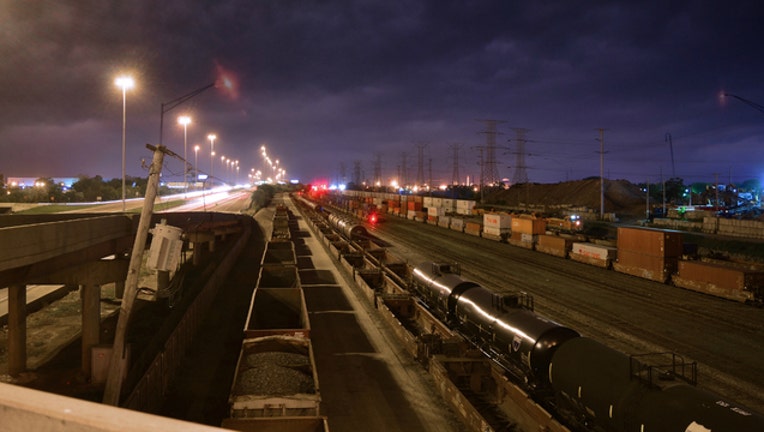 1bad6600-Chicago-railyard_1489152023339.jpg