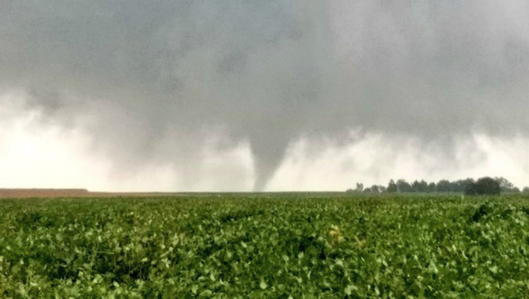 1ca38f58-tornado_1473475667587.jpg