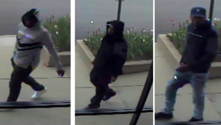 1e1fef44-verizon-store-robber_1493228954740.png
