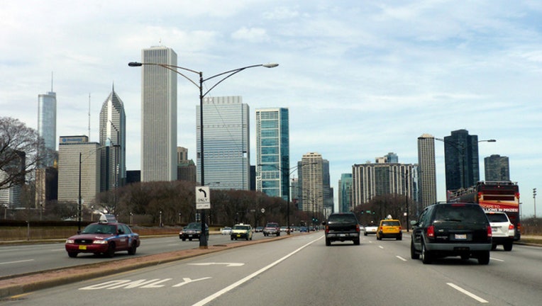2806d90b-lake-shore-drive_1479055118257.jpg