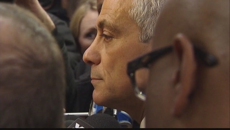 Mayor_Rahm_Emanuel_makes_GQ_s_list_of_wo_0_20151223124827