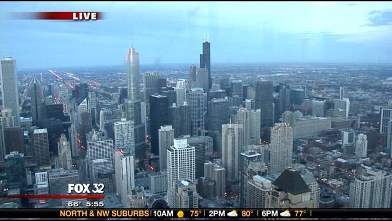 chicago-skyline-morning-trump