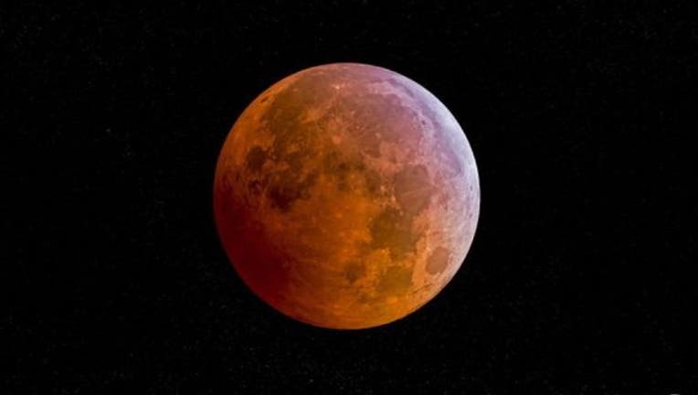 47eb3aed-blood-moon-palau-san-diego_1443281763814.jpg