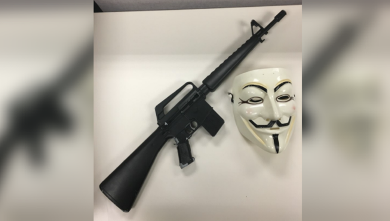 4b80077a-rifle-mask_1513532735770.png