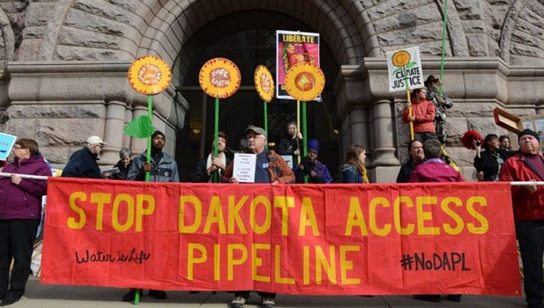 dakota-access-oil-pipeline_1479321696639.jpg